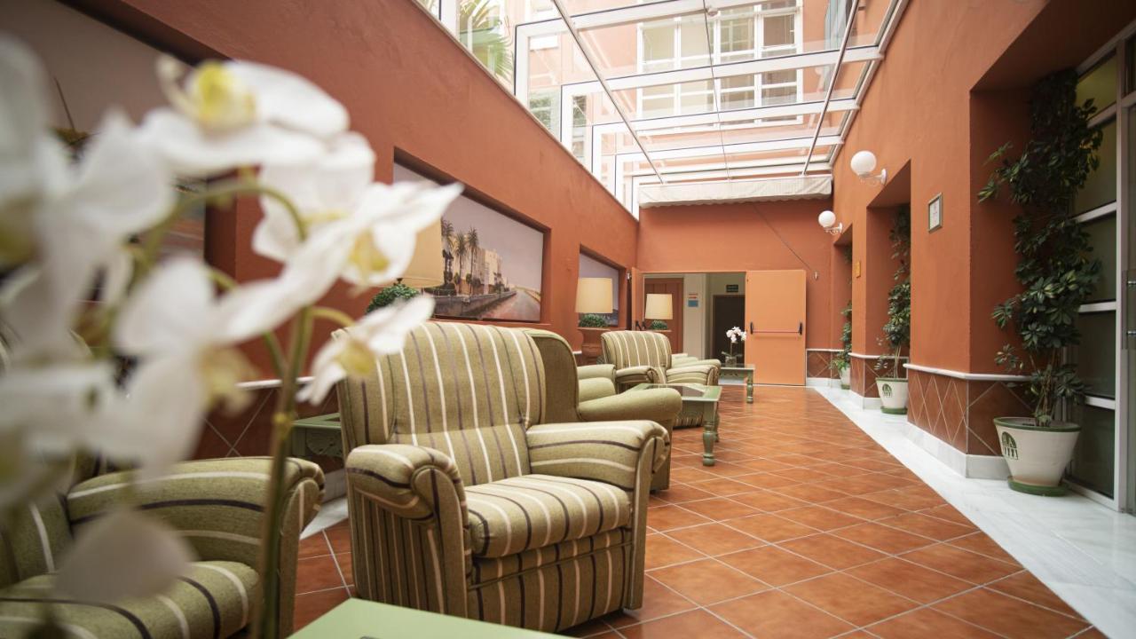 Hotel Alboran Chiclana Chiclana de la Frontera Zewnętrze zdjęcie